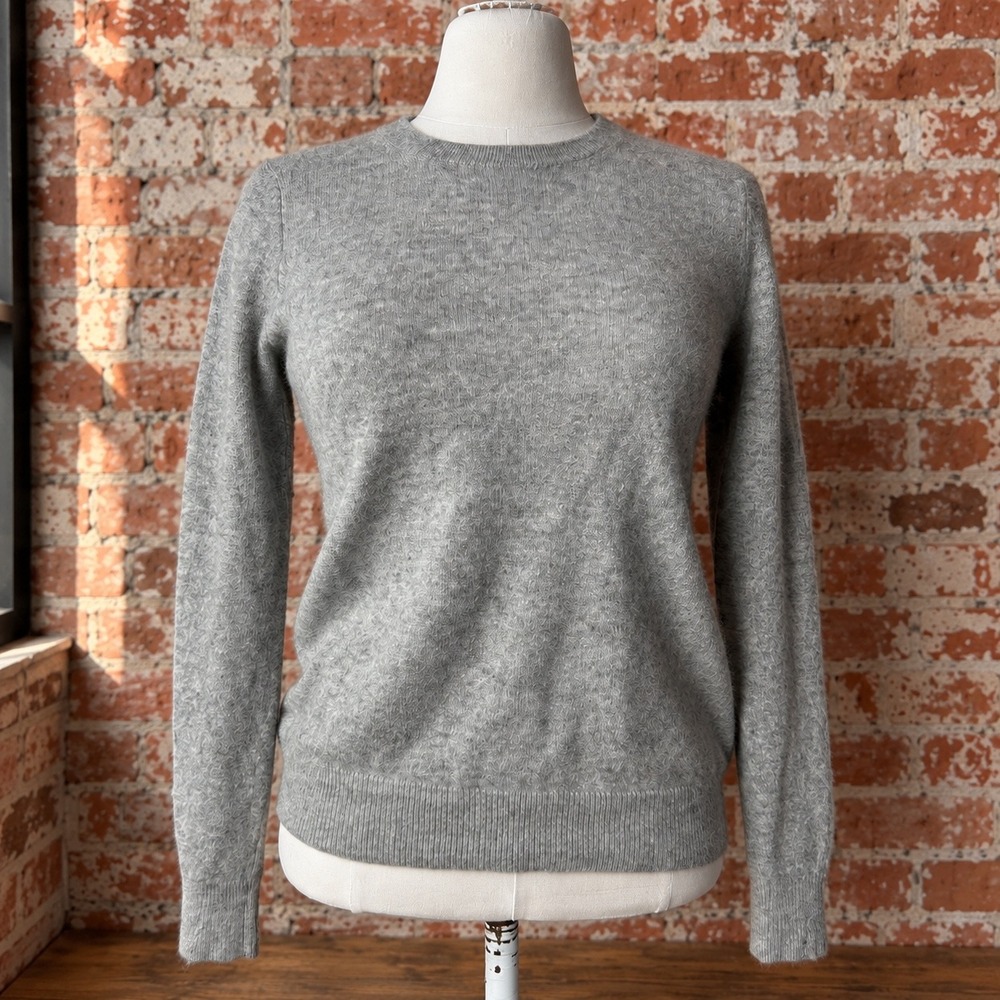 Charter Club Luxury Cashmere Sweater Womens Small Gray Pull Over Old Money Fall